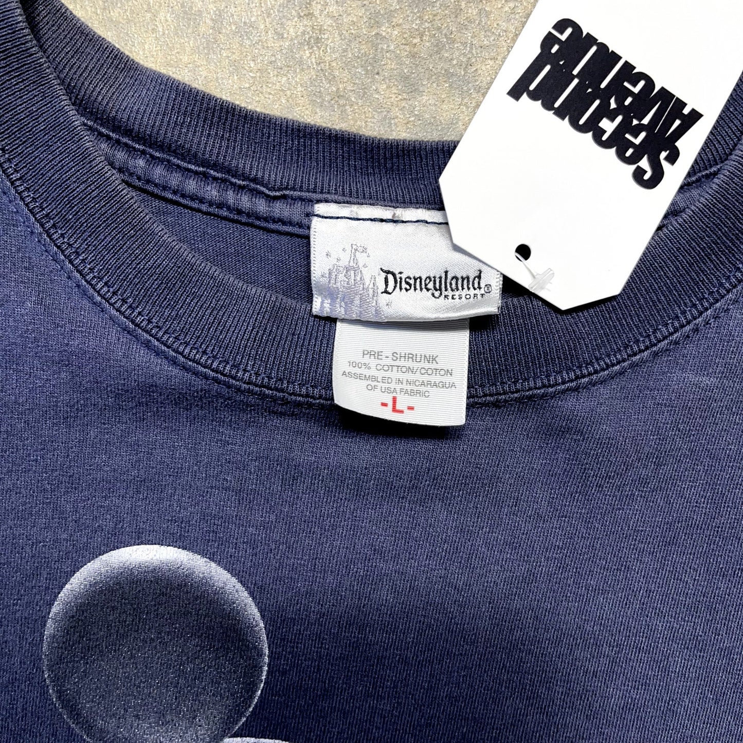 Disney Micky Mouse T-Shirt Size Large Y2K