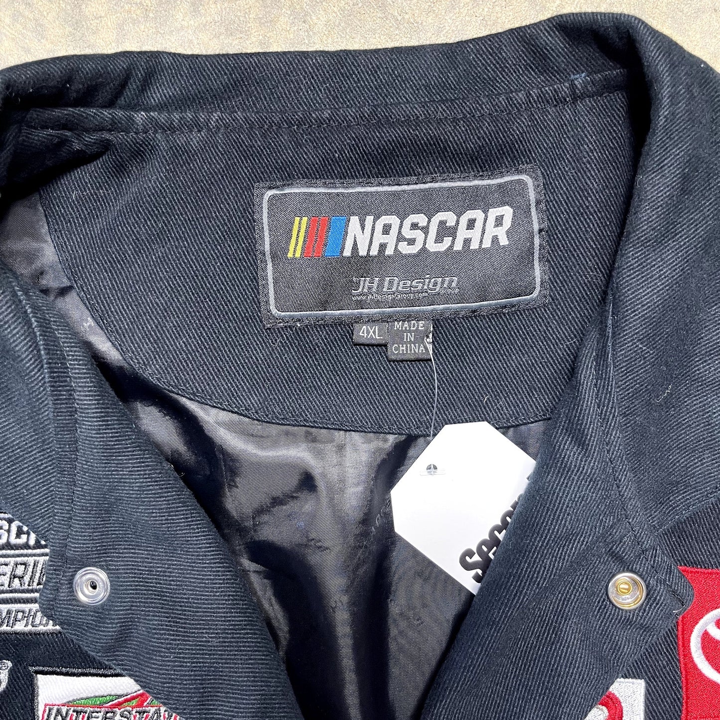 Kyle Busch JH Design M&M's NASCAR racing jacket Size 4XL