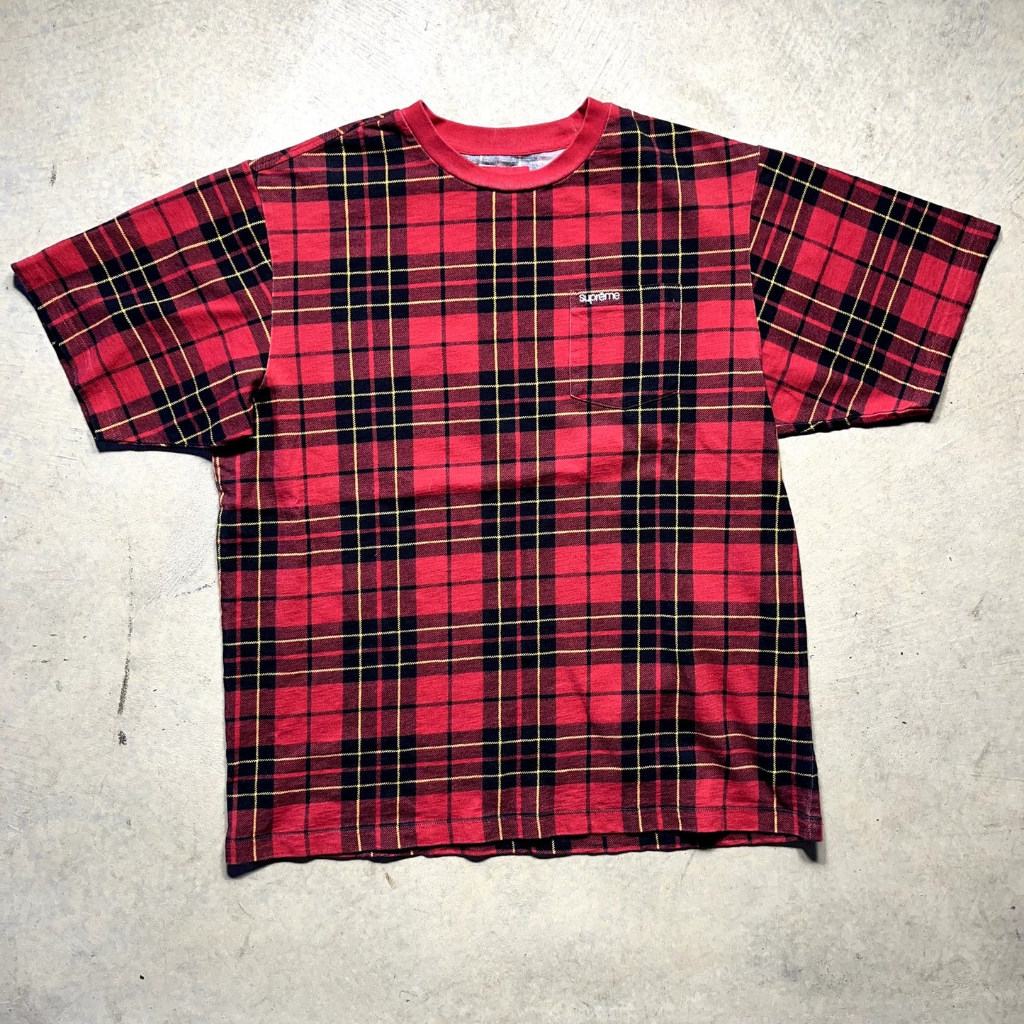 Supreme Short-Sleeve Pocket Tee Size Large