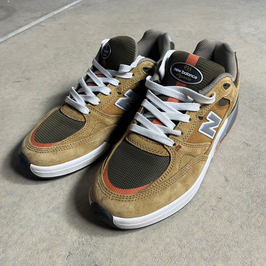 New Balance Numeric 933 Andrew Reynolds Size 9